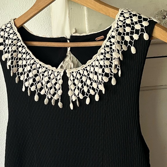 Free People | Womens Black Mini Dress Cream Crochet Peter Pan Collar Open Back M - Picture 5 of 16